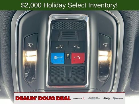 New 2025 Jeep Grand Cherokee Laredo image 23