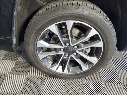 Used 2023 Jeep Grand Cherokee L Overland w/ Trailer Tow Group (B) image 34