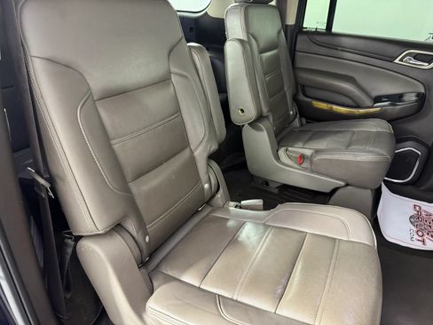 Used 2017 GMC Yukon XL Denali w/ Open Road Package AWD/4WD image 39