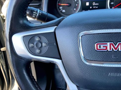 Used 2020 GMC Acadia SLT w/ Premium Package image 21