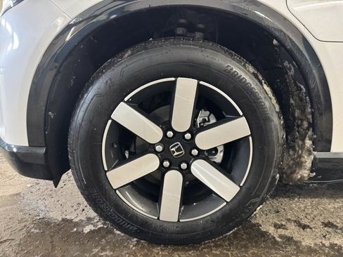 Used 2025 Honda Prologue Touring image 6