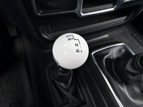 Used 2019 Jeep Wrangler Sport image 30