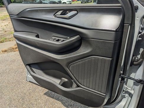 New 2025 Jeep Grand Cherokee L Altitude image 20