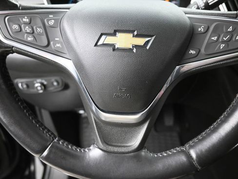 Used 2020 Chevrolet Equinox Premier image 18