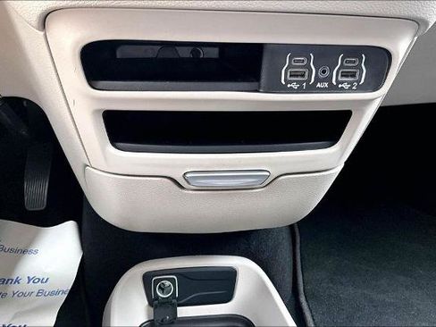 Used 2023 Chrysler Voyager LX FWD image 32