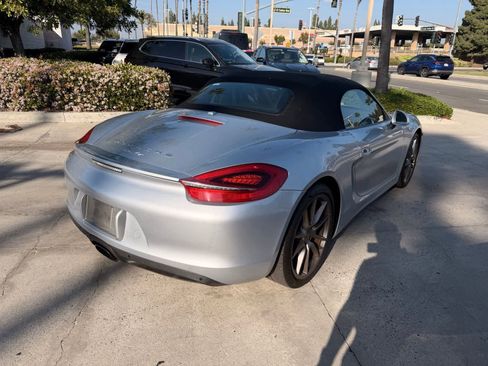 Used 2015 Porsche Boxster image 5