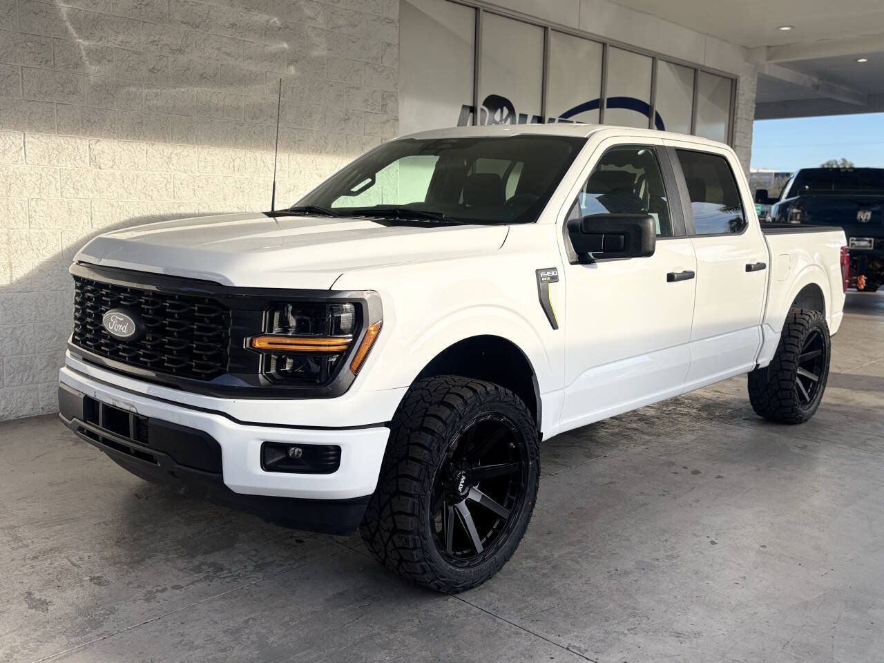 Used 2025 Ford F150 STX w/ Equipment Group 200A RWD image 5