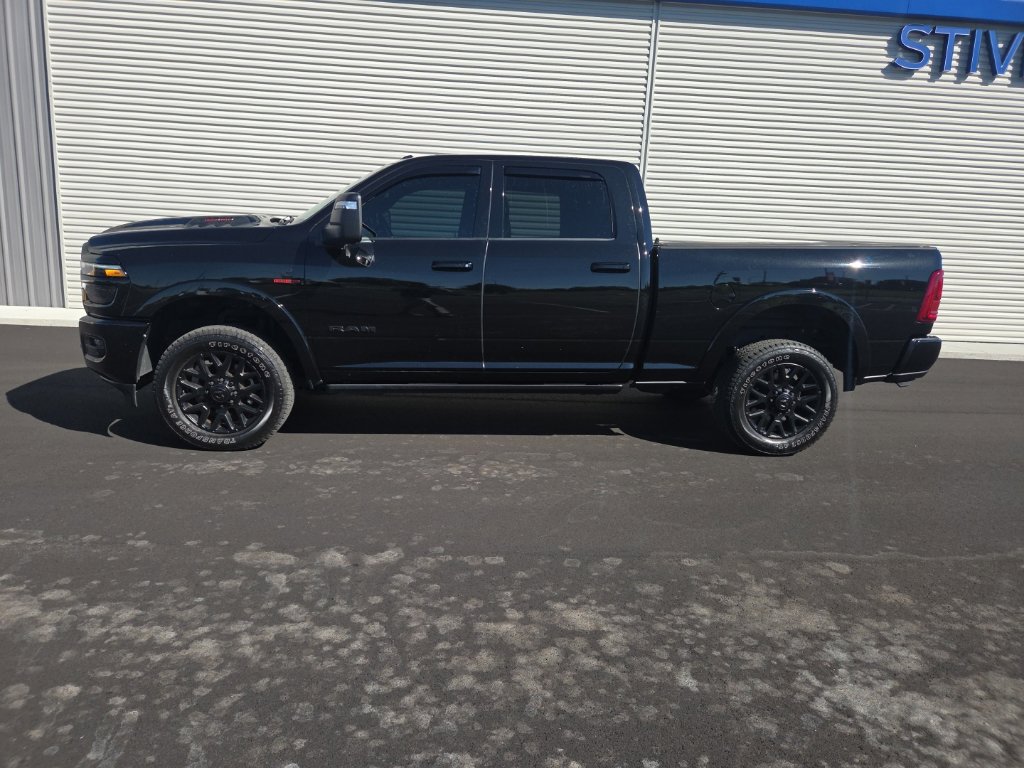 Used 2025 RAM 2500 Limited AWD/4WD image 7