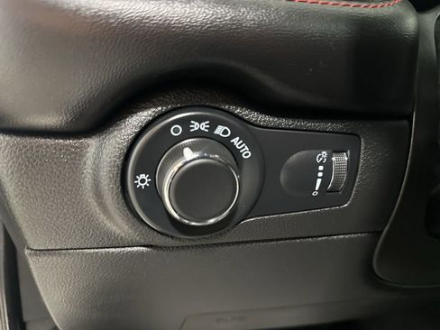 Used 2023 Dodge Durango GT image 15