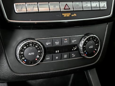 Used 2019 Mercedes-Benz GLE 43 AMG 4MATIC Coupe w/ Premium 3 Package image 35