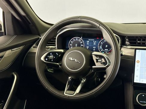 Used 2025 Jaguar F-PACE R-Dynamic S image 20