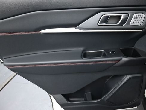 New 2026 Ford Explorer ST w/ Sun And Sound Package image 24