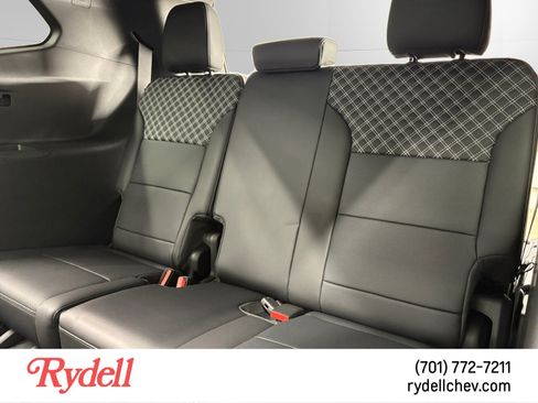 Used 2026 GMC Acadia Denali w/ Super Cruise Package AWD/4WD image 16