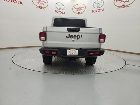 Used 2023 Jeep Gladiator Mojave w/ Trailer Tow Package AWD/4WD image 7