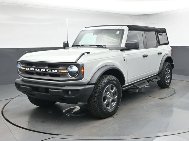 Used 2024 Ford Bronco Big Bend AWD/4WD image 3