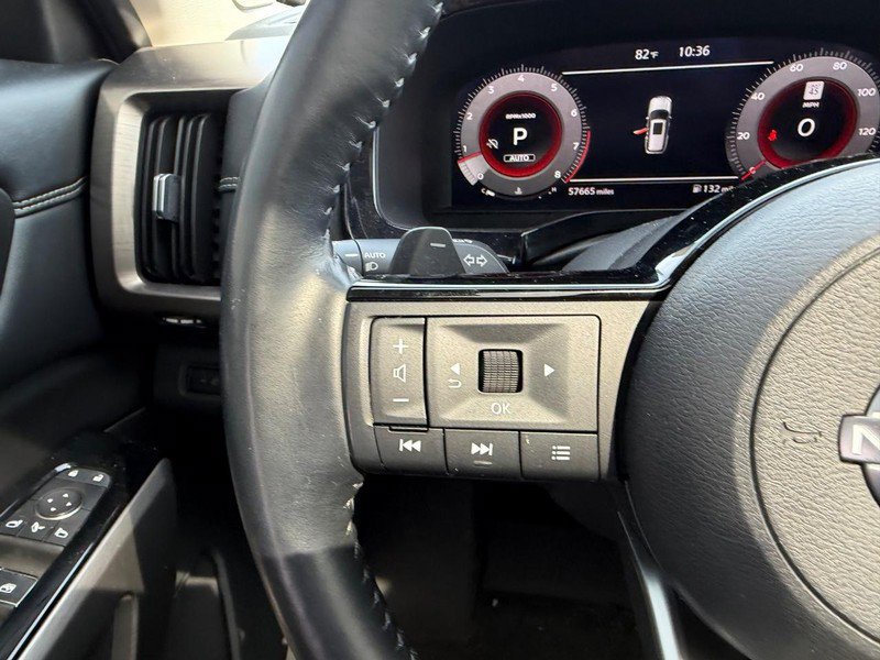 Used 2023 Nissan Pathfinder Platinum AWD/4WD image 14