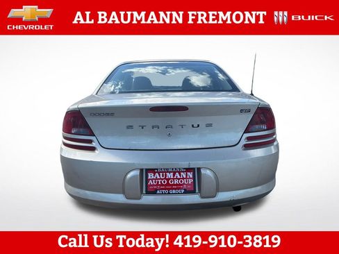 Used 2006 Dodge Stratus SXT w/ Travel Convenience Group FWD image 5