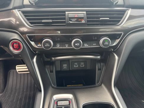 Used 2021 Honda Accord Sport image 13