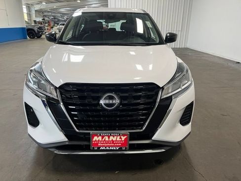 Used 2024 Nissan Kicks S FWD image 8
