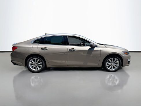 Used 2023 Chevrolet Malibu LT FWD image 4