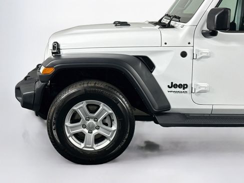 Used 2022 Jeep Wrangler Unlimited Sport AWD/4WD image 40