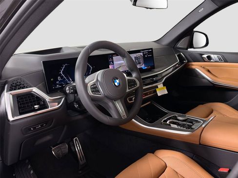 New 2026 BMW X5 xDrive40i AWD/4WD image 9