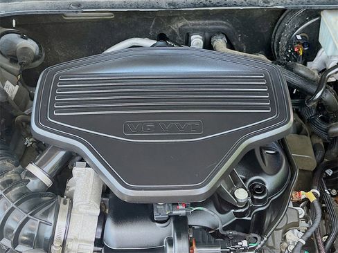 Used 2019 Chevrolet Blazer Premier image 30