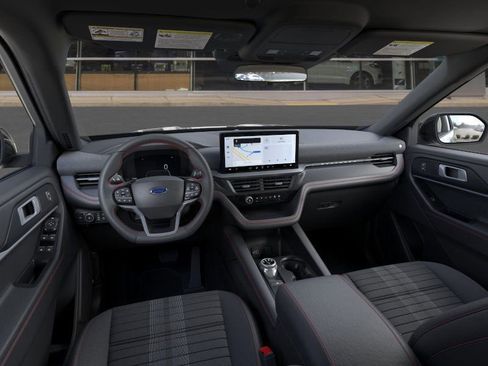New 2026 Ford Explorer ST-Line w/ ST-Line Street Pack image 10