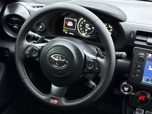 Used 2026 Toyota GR86 Premium RWD image 14