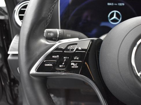 Used 2022 Mercedes-Benz E 350 4MATIC Sedan image 6