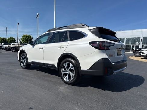 Used 2022 Subaru Outback Limited w/ Popular Package #2 AWD/4WD image 5
