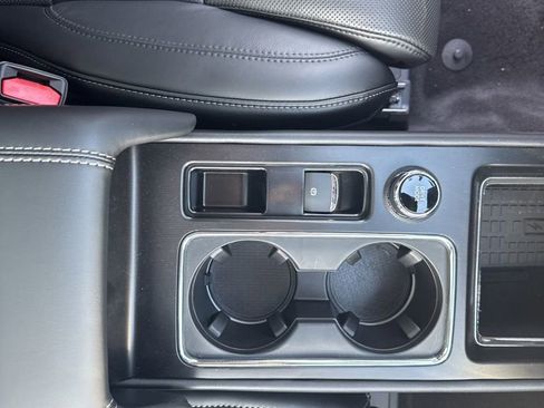 New 2025 Lincoln Corsair Reserve w/ Equipment Group 202A image 29