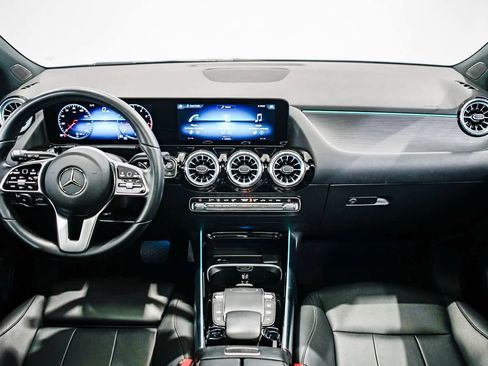 Certified 2022 Mercedes-Benz GLA 250 4MATIC image 12