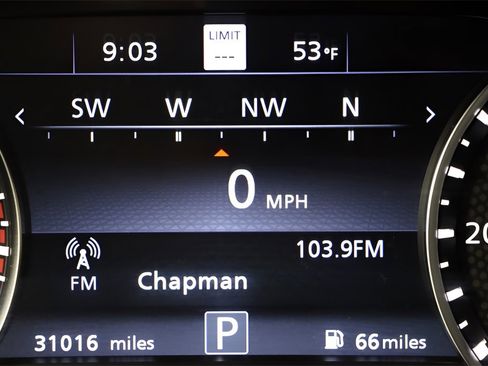 Used 2024 Nissan Armada Platinum w/ Captain's Chairs Package image 21