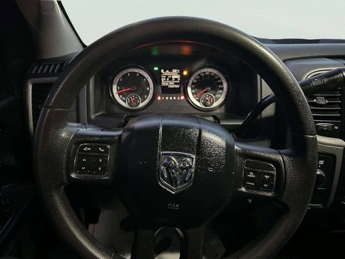 Used 2014 RAM 1500 ST w/ SXT Appearance Group image 20
