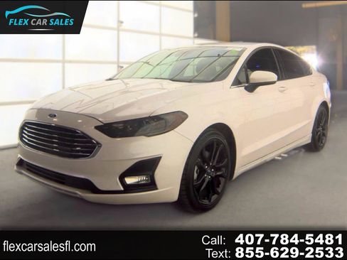 Used 2019 Ford Fusion SE w/ Equipment Group 151A FWD image 1