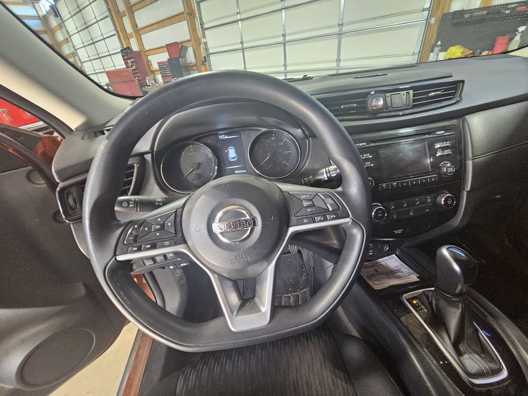 Used 2017 Nissan Rogue S w/ S Appearance Package AWD/4WD image 14