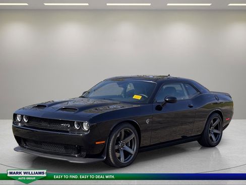 Used 2023 Dodge Challenger SRT Hellcat image 7