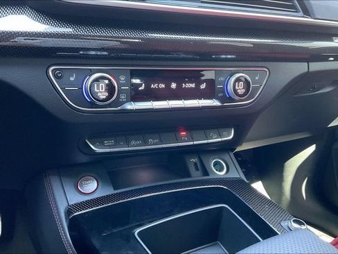 Certified 2023 Audi SQ5 Premium Plus w/ Premium Plus Package AWD/4WD image 32