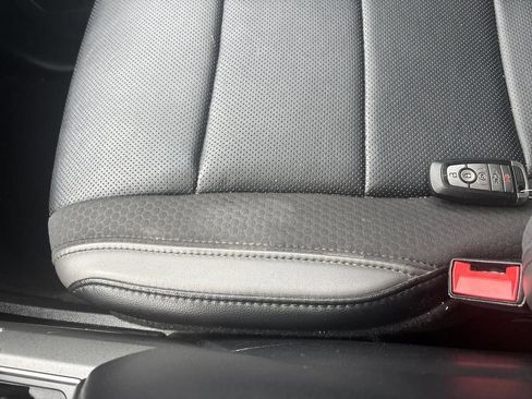 Used 2019 Ford F150 Raptor w/ Equipment Group 802A Luxury image 27