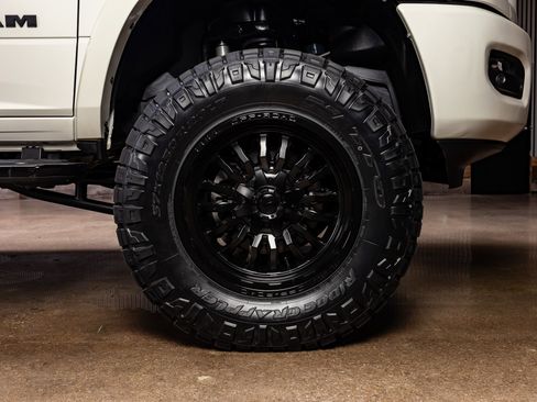 Used 2023 RAM 2500 Limited w/ Night Edition image 12