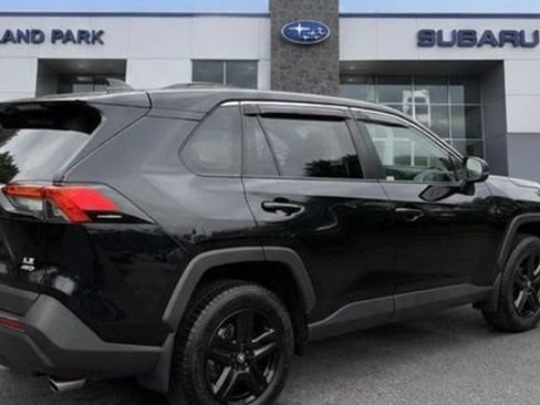 Used 2020 Toyota RAV4 LE w/ All Weather Liner Package AWD/4WD image 7