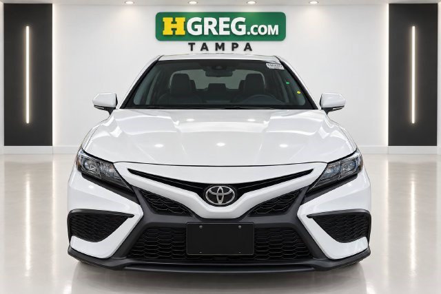 Used 2024 Toyota Camry SE w/ Convenience Package FWD image 7