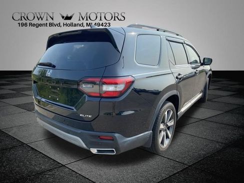 Used 2024 Honda Pilot Elite image 15