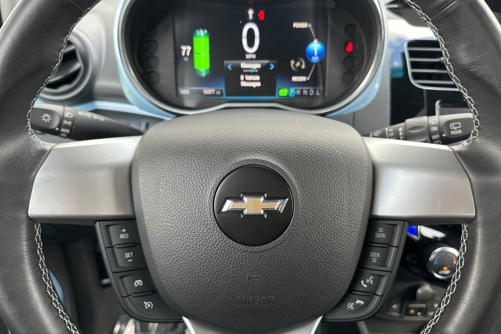 Used 2014 Chevrolet Spark LT FWD image 33