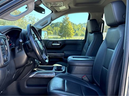 Used 2021 Chevrolet Silverado 1500 LTZ w/ LTZ Convenience Package II image 17