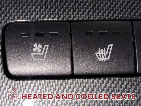 Used 2023 Hyundai Santa Fe Limited image 26