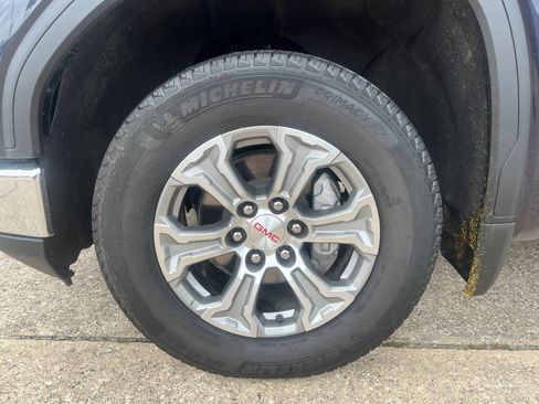 Used 2025 GMC Sierra 1500 SLT RWD image 7