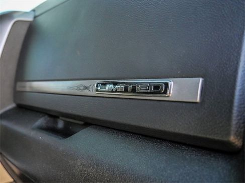 Used 2017 RAM 2500 Limited image 21