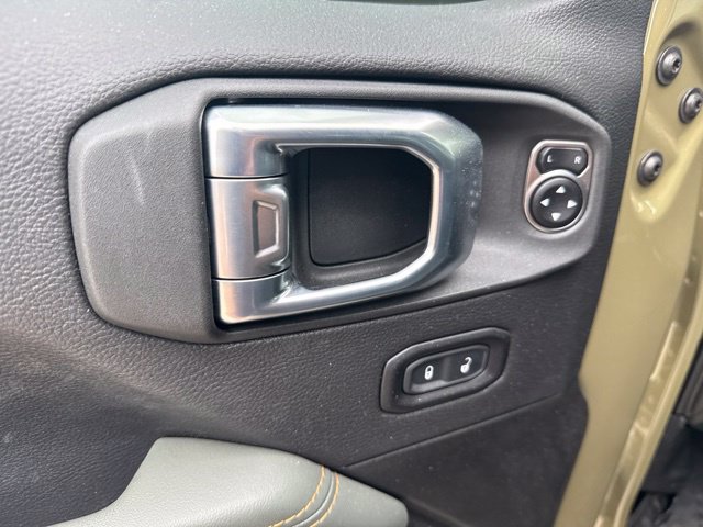 Used 2026 Jeep Gladiator Mojave AWD/4WD image 23